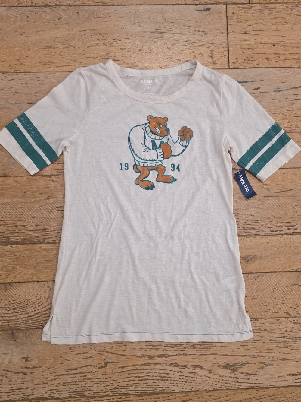 NWT 2012 Old Navy Cream Graphic Fighting Bear Tee with Green Stripes university